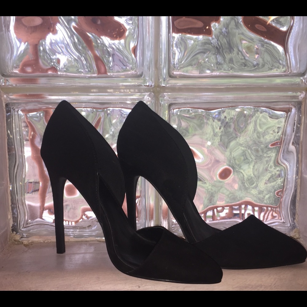 Black point toe 3 inch heels